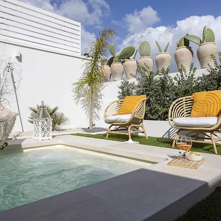 Tocco Di Blu Sicilymyhome Villa *